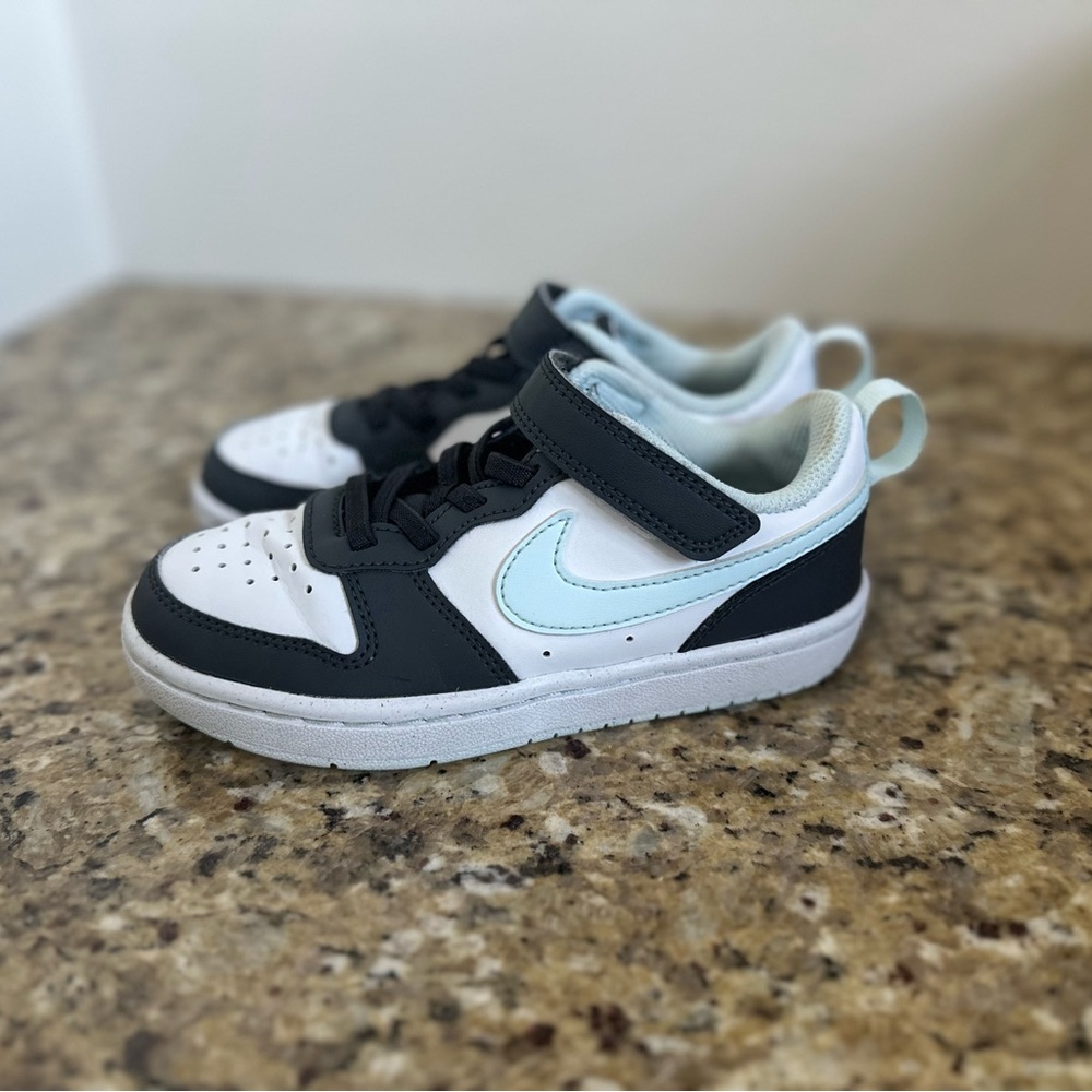 Nike dark grey and White Classic Sneakers